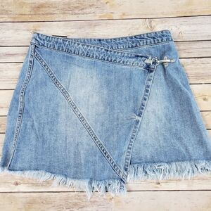 Blank NYC Denim Wrap Skirt Jean Frayed Hem Womens